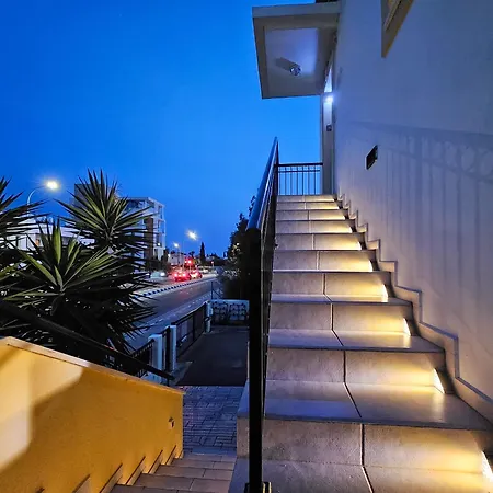 Aphrodites Pearl Luxury 3 Bed Appartement *