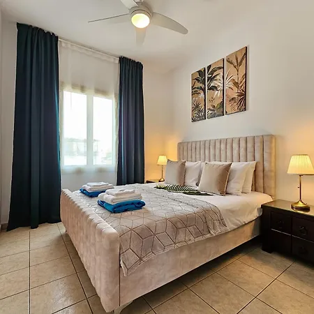 Appartement Aphrodites Pearl Luxury 3 Bed