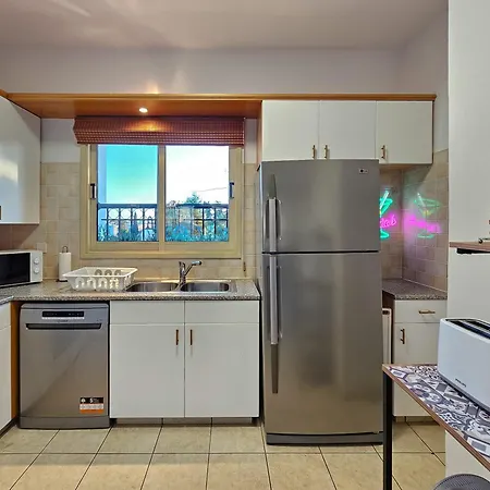 Aphrodites Pearl Luxury 3 Bed * Paphos