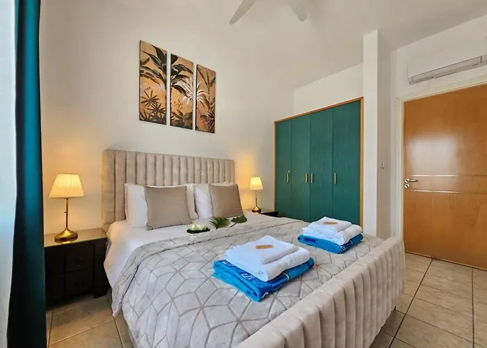 Aphrodites Pearl Luxury 3 Bed