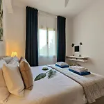Aphrodites Pearl Luxury 3 Bed *