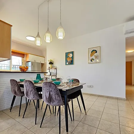 Apartament Aphrodites Pearl Luxury 3 Bed Pafos